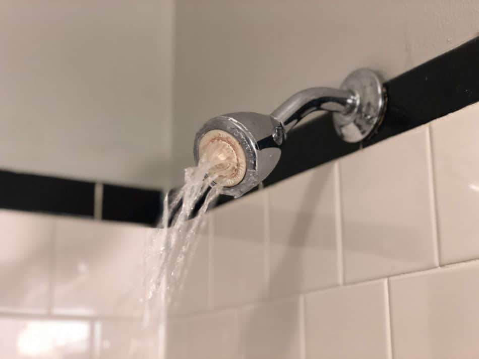 Water Not Coming Out Of Shower Head, How To Replace Bathtub Shower Head