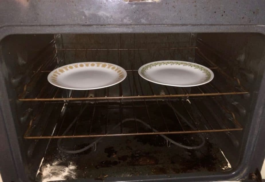 Can You Put Ceramic Plate in Oven 