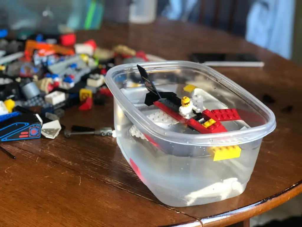 how to make a floating lego boat